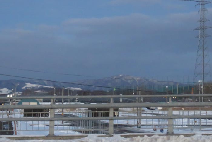 webnews今朝の北見／仁頃山頂上には開発局の無線中継施設がある