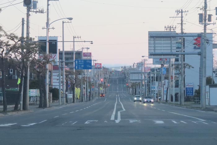webnews今朝の北見/交差点から奥は常呂方面
