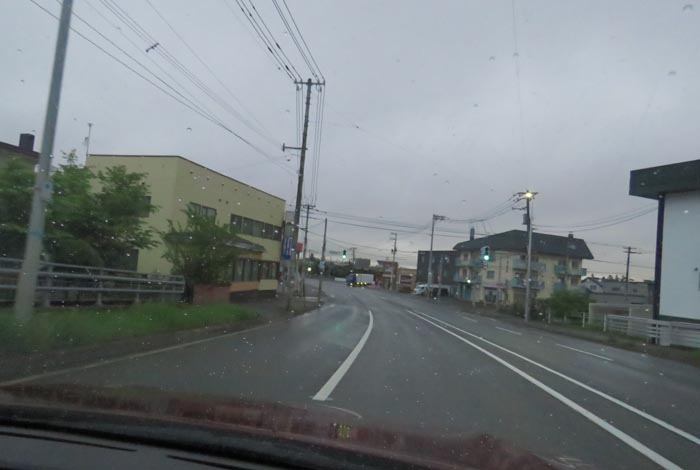webnews今朝の北見/無加川橋を渡り南大通り交差点方向