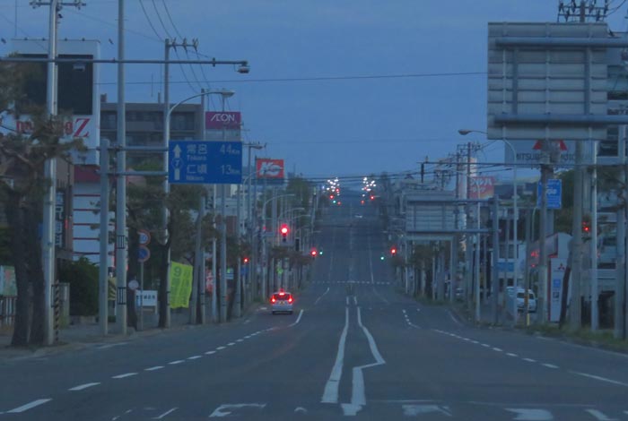 webnews今朝の北見/交差点から奥は常呂方面
