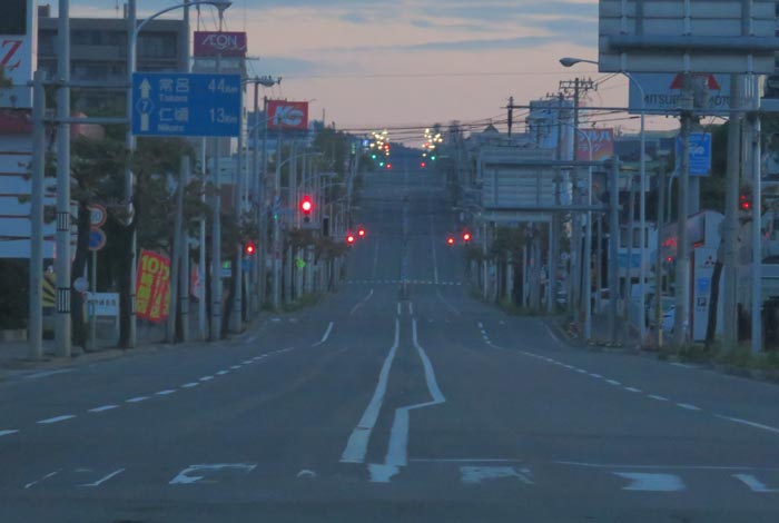 webnews今朝の北見/交差点から奥は常呂方面