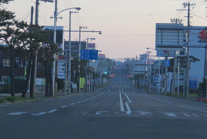 webnews今朝の北見/交差点から奥は常呂方面