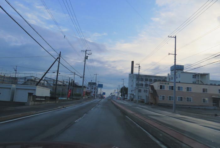 webnews今朝の北見/とん田通り、南大通り交差点から国道39号方向