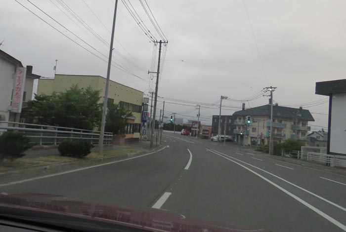 webnews今朝の北見/無加川橋を渡り南大通り交差点方向