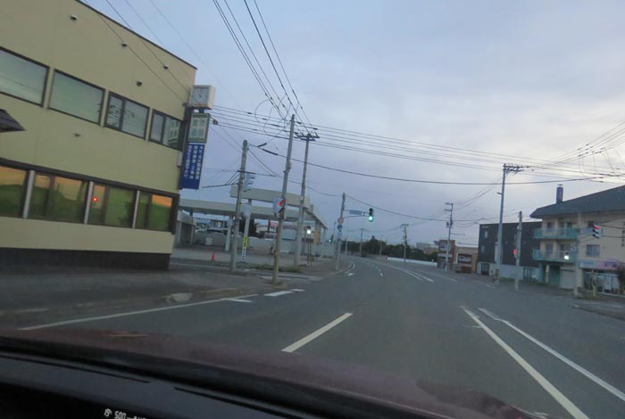 webnews今朝の北見/無加川橋を渡り南大通り交差点方向