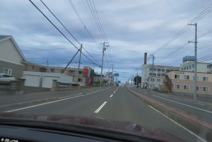 webnews今朝の北見/とん田通り、南大通り交差点から国道39号方向