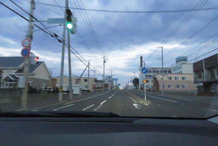 webnews今朝の北見/とん田通り、南大通り交差点から国道39号方向