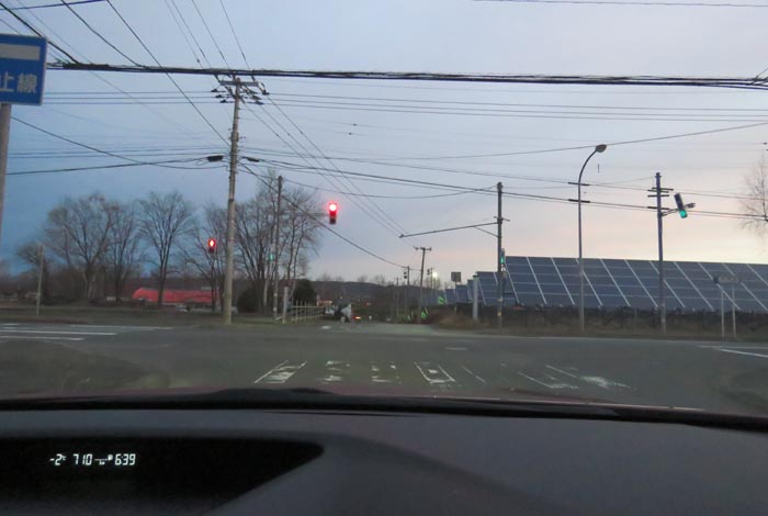 webnews今朝の北見/交差点から奥が無加川の右岸堤防