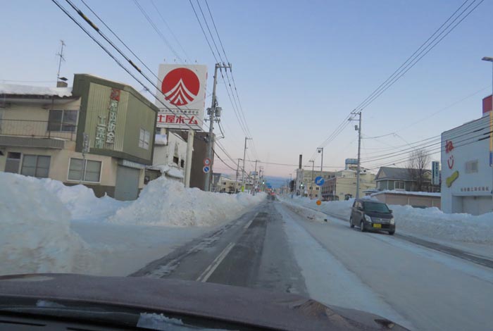 webnews今朝の北見/とん田通り、南大通り交差点から国道39号方向