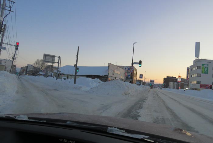 webnews今朝の北見/交差点から北4条通り側のパレスビル方向