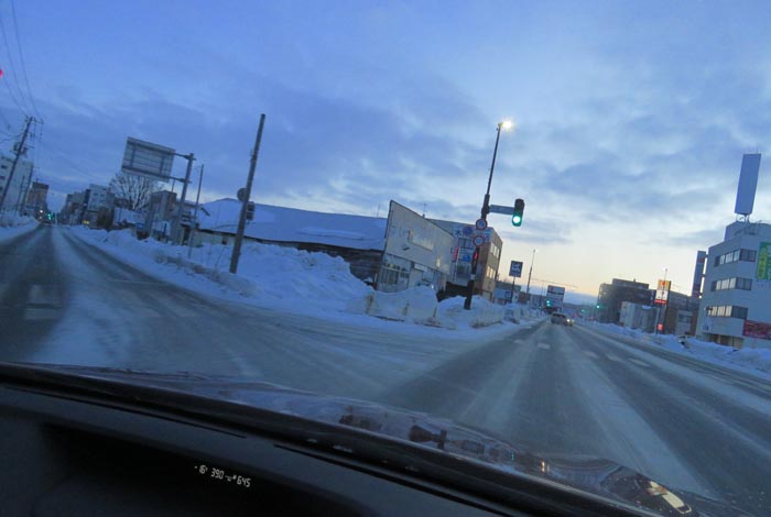 webnews今朝の北見/交差点から北4条通り側のパレスビル方向