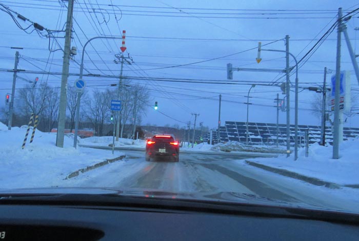 webnews�����̖k���^�����_���牜��������̉E�ݒ�h