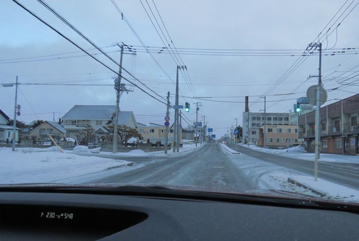 webnews今朝の北見/とん田通り、南大通り交差点から国道39号方向