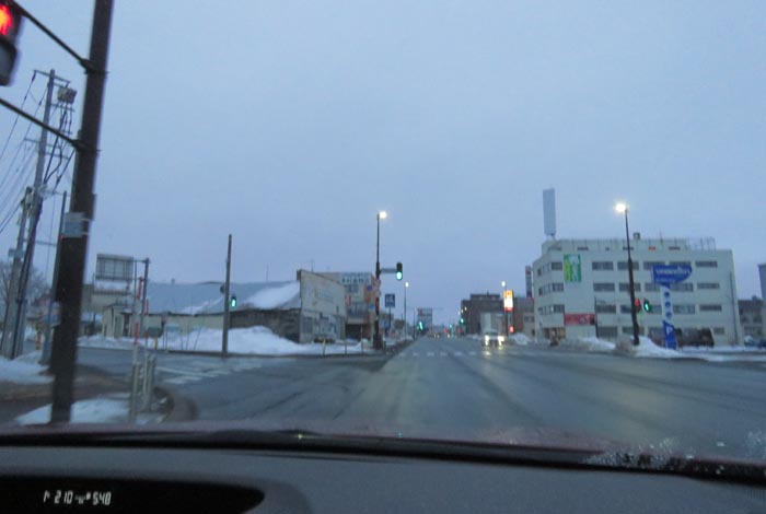 webnews今朝の北見/交差点から北4条通り側のパレスビル方向