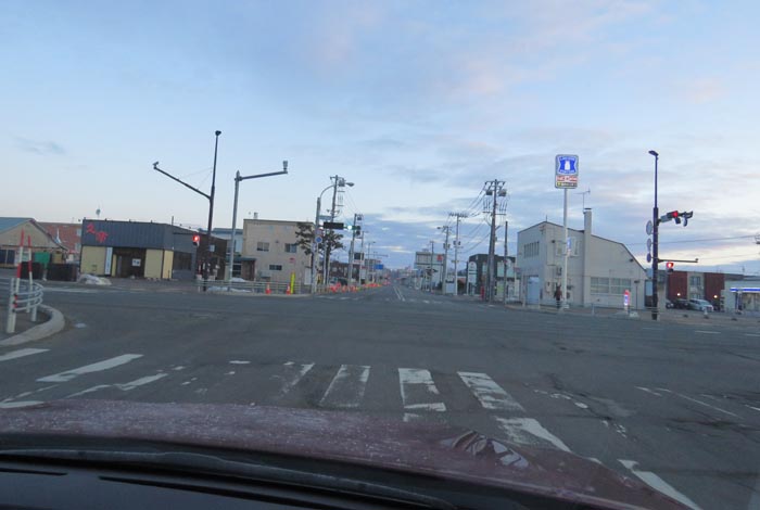 webnews今朝の北見/交差点から奥は常呂方面