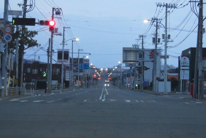 webnews今朝の北見/交差点から奥は常呂方面