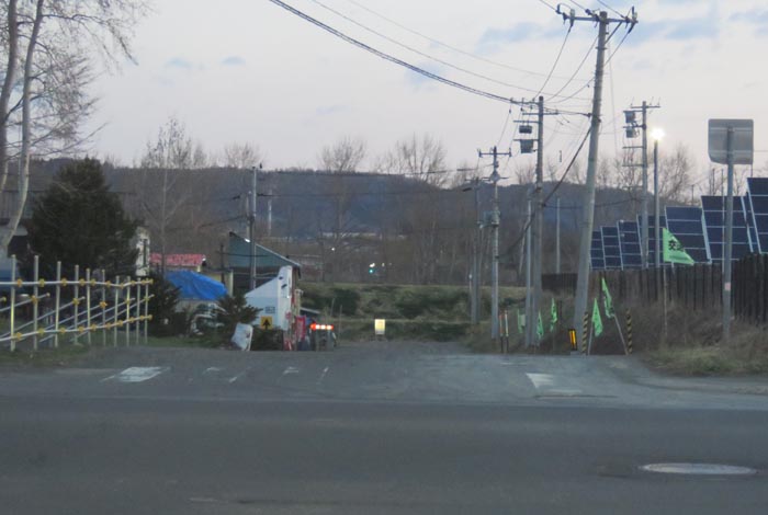 webnews�����̖k���^�����_���牜��������̉E�ݒ�h