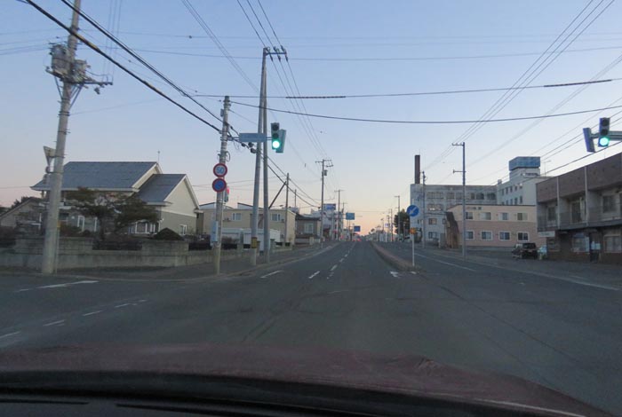 webnews今朝の北見/とん田通り、南大通り交差点から国道39号方向