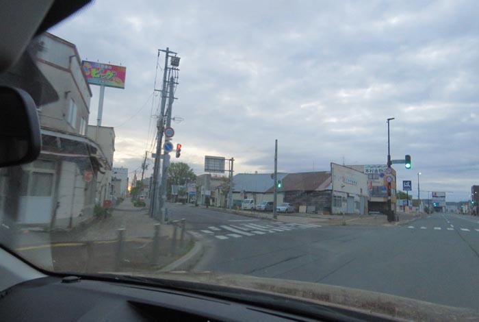 webnews今朝の北見/交差点から北4条通り側のパレスビル方向