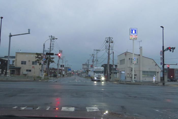 webnews今朝の北見/交差点から奥は常呂方面
