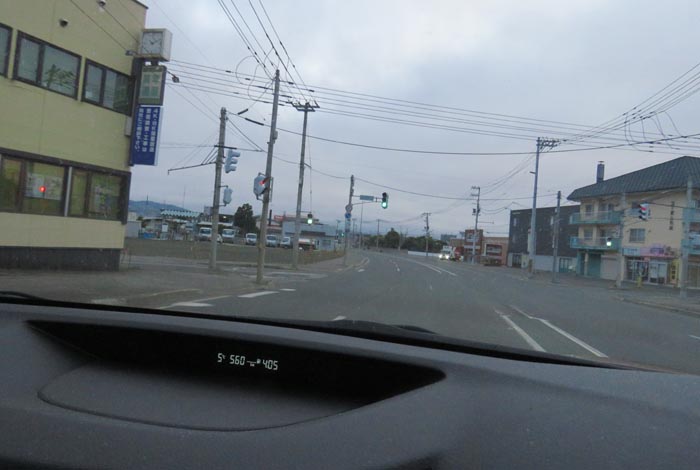 webnews今朝の北見/無加川橋を渡り南大通り交差点方向