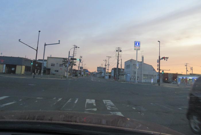webnews今朝の北見/交差点から奥は常呂方面
